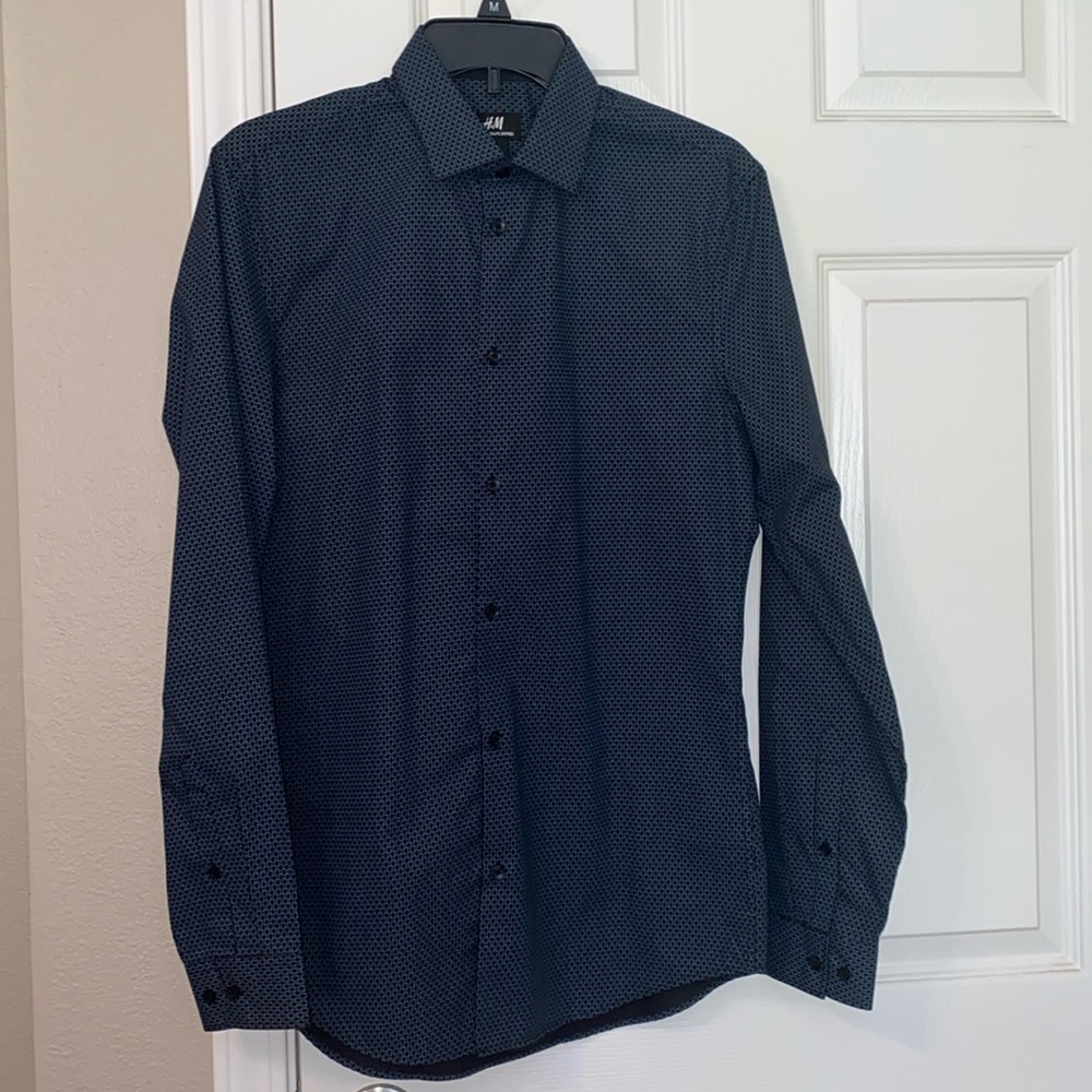 Men’s H&M S Slim Fit Button Down Shirt